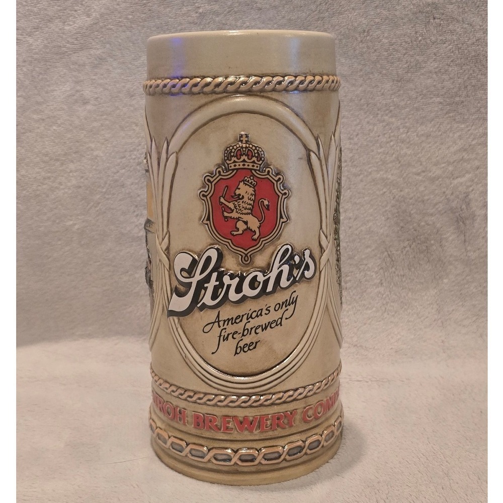 Vintage Stroh's Beer Stein Ceramarte Brazil Relief Brewery Horse Carriage 13005